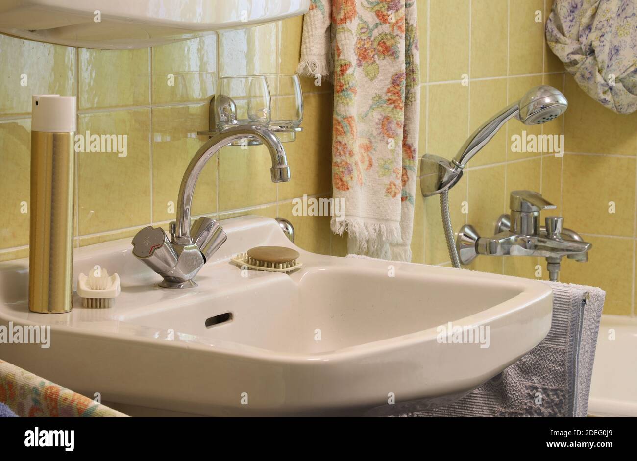 sink in a bathroom Stock Photo - Alamy