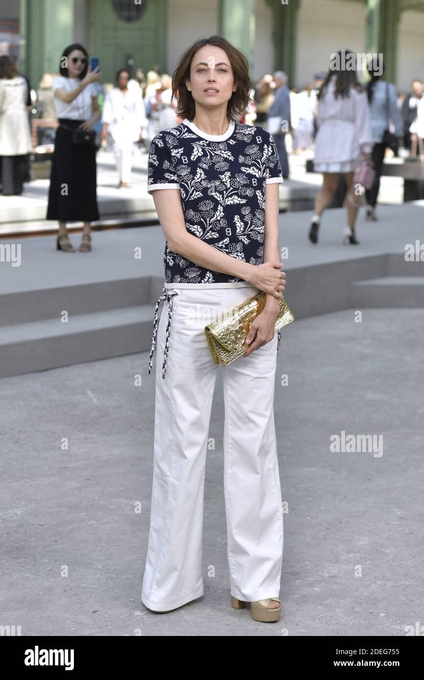 Anne Berest attending the Chanel Cruise Collection 2020 Photocall at
