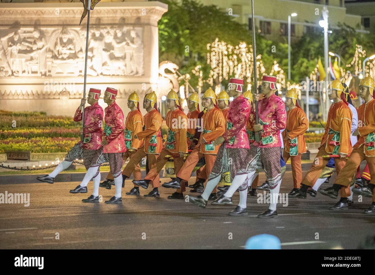 King rama thailande hi-res stock photography and images - Alamy