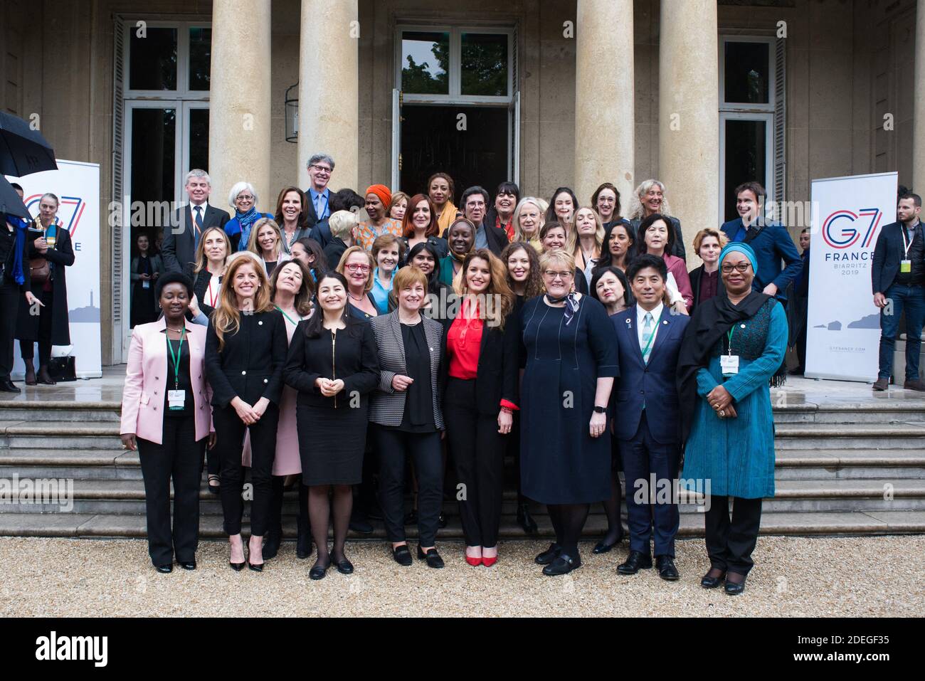 Susan Kaufman High Resolution Stock Photography And Images Alamy Susan frances maria williams, baroness williams of trafford, (born 16 may 1967 in blackrock, cork, ireland) is on 20 september 2013 she was created a life peer as baroness williams of trafford, of. https www alamy com solina nyirahabimana minister of gender and feminine promotion for rwanda l kathryn kaufman managing director for global womens issues at the overseas private investment corporation opic for usa 2l susan williams or baroness williams of trafford minister for equalities for uk 2row l maryam monsef minister of women and gender equality for canada 3l caren marks secratary of state to the german ministery of the family eldelry women and youngest 4l marlene schiappa secretary of state for gender equality c trine skei grande minister of culture and equality for norway 3r image387596361 html