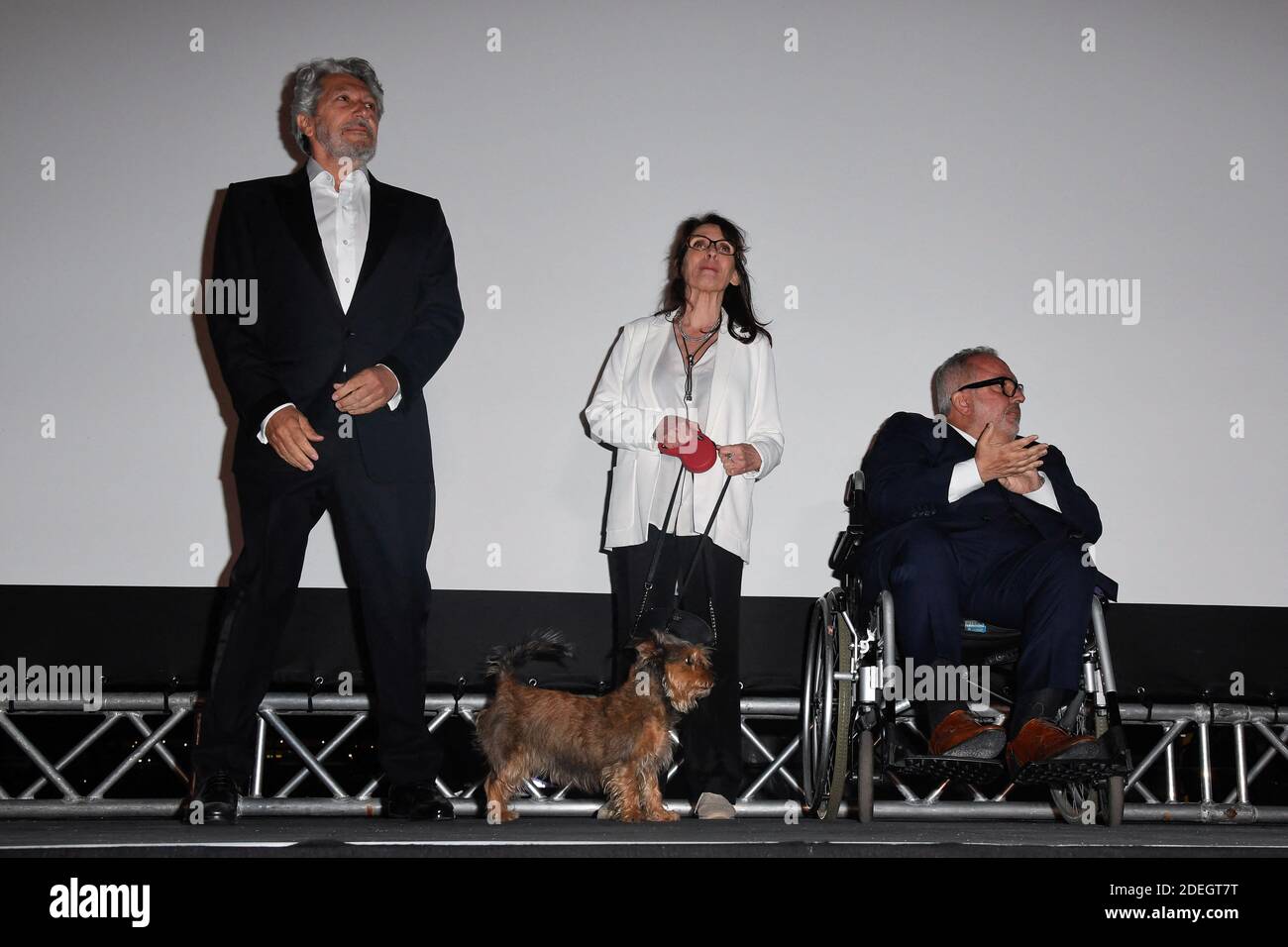 Alain Chabat Chantal Lauby Dominique Farrugia Celebrating The 25 Years Of The French Comedy La Cite De La Peur At The Cinema De La Plage During 72nd Cannes Film Festival In Cannes