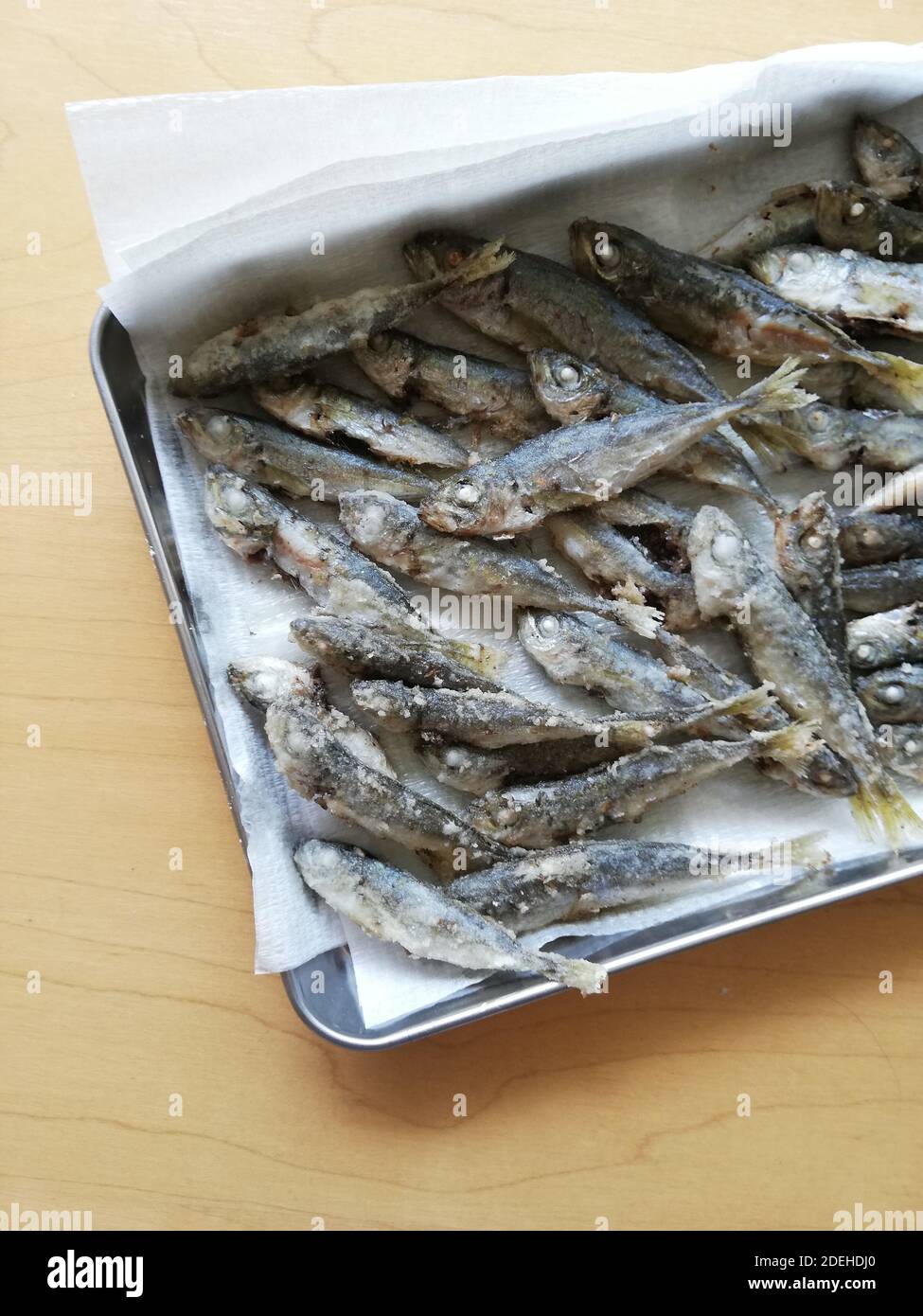 Deep fried small horse mackerel hires stock photography and images Alamy
