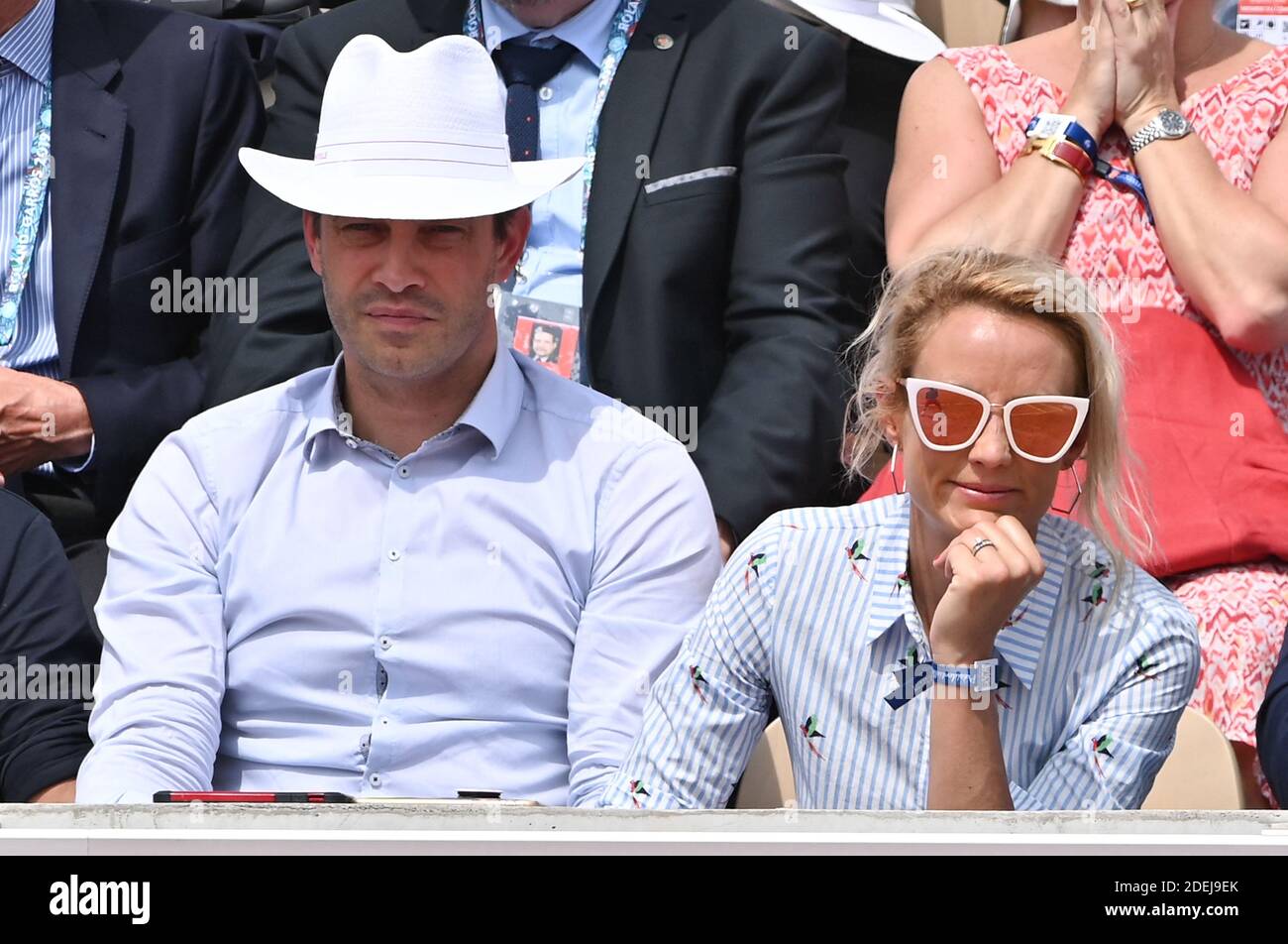 Elodie Gossuin and her husband Bertrand Lacherie attend the 2019 French