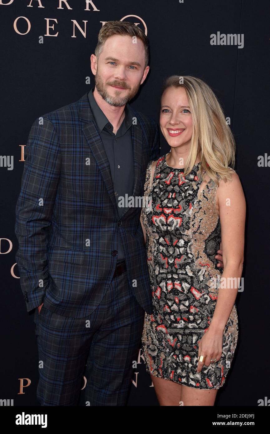 Shawn Ashmore, Dana Wasdin attend the Premiere Of 20th Century Fox's