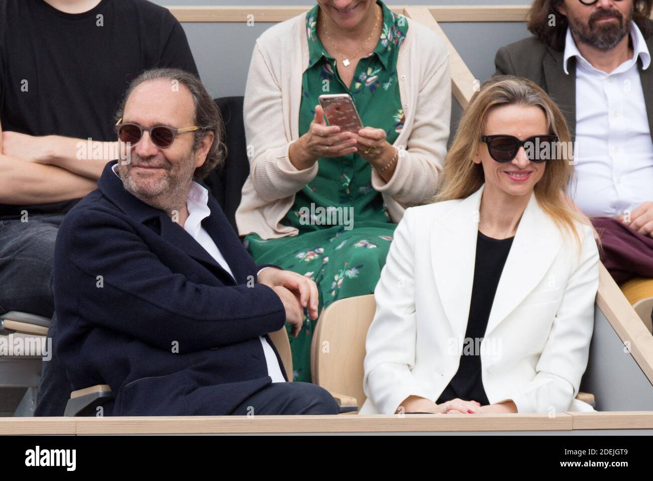 Bernard et Delphine Arnault, Xavier Niel after the show Givenchy