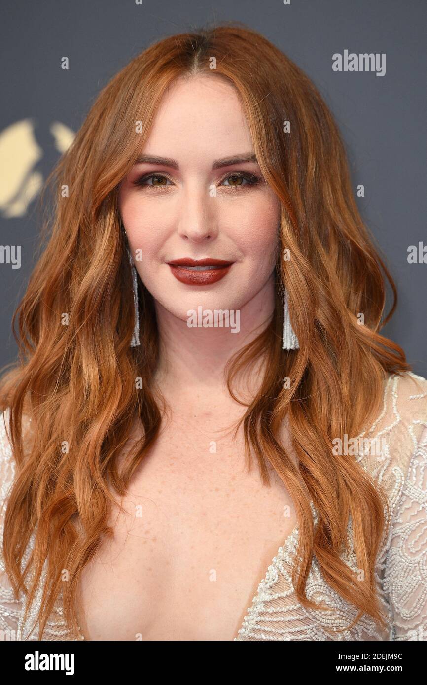 Camryn Grimes Powerlifting
