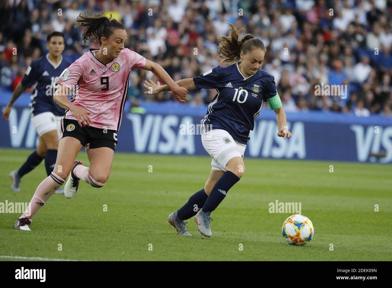 Scotland's Caroline Weir battling Argentina's Estefania Banini during