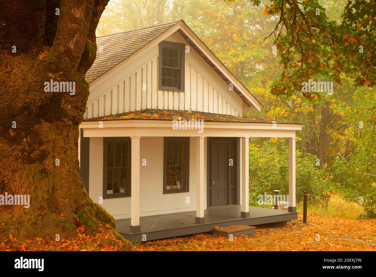 Officer’s quarters, Fort Yamhill State Park, Oregon Stock Photo Alamy