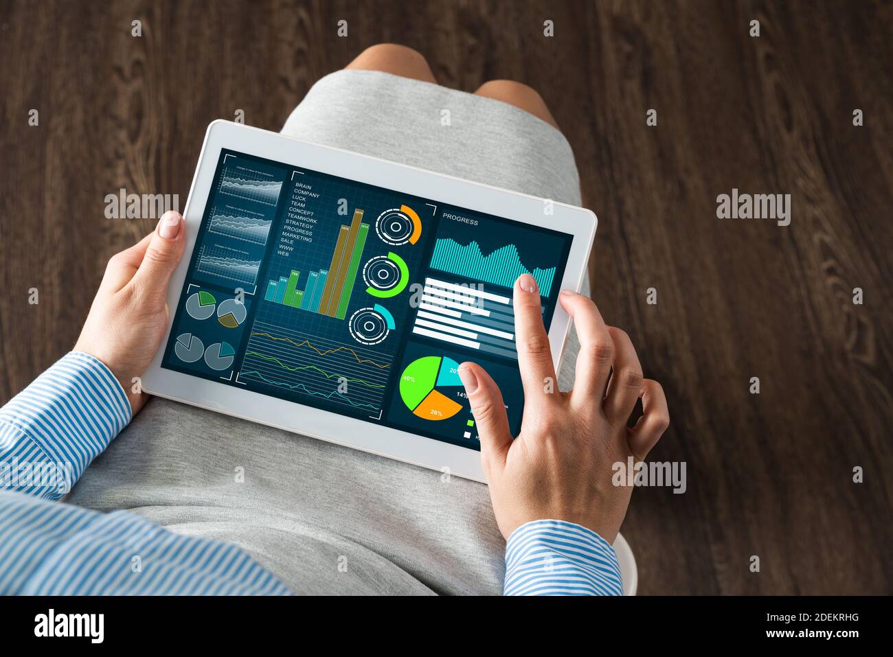 business woman with pad Stock Photo - Alamy