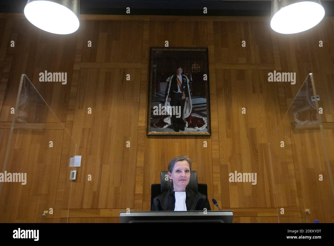 Royal dutch shell court hires stock photography and images Alamy