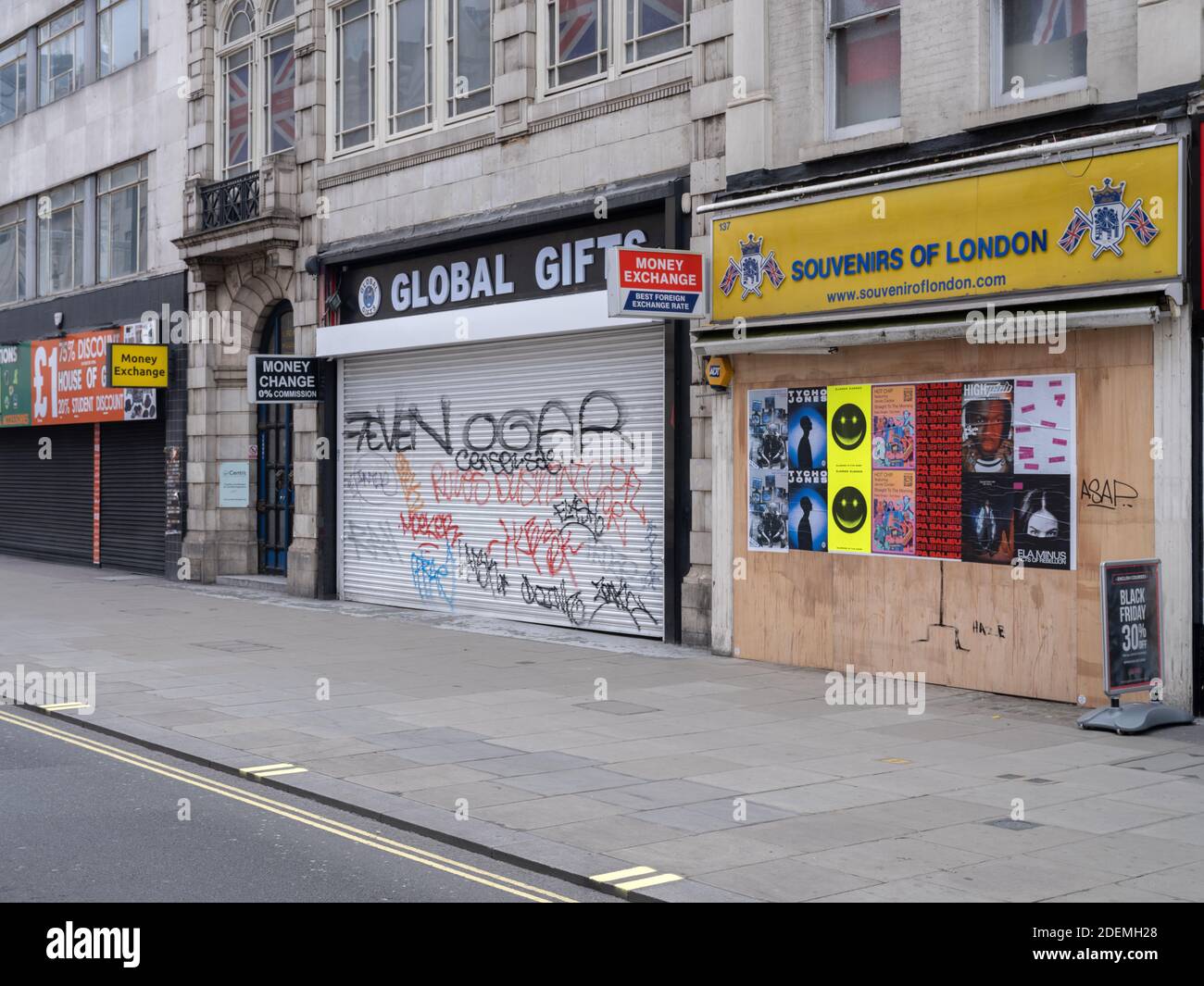 GREAT BRITAIN / England / London/ The major shopping thoroughfare of Oxford Street in London's West End was very quiet as shoppers stayed at home. Stock Photo