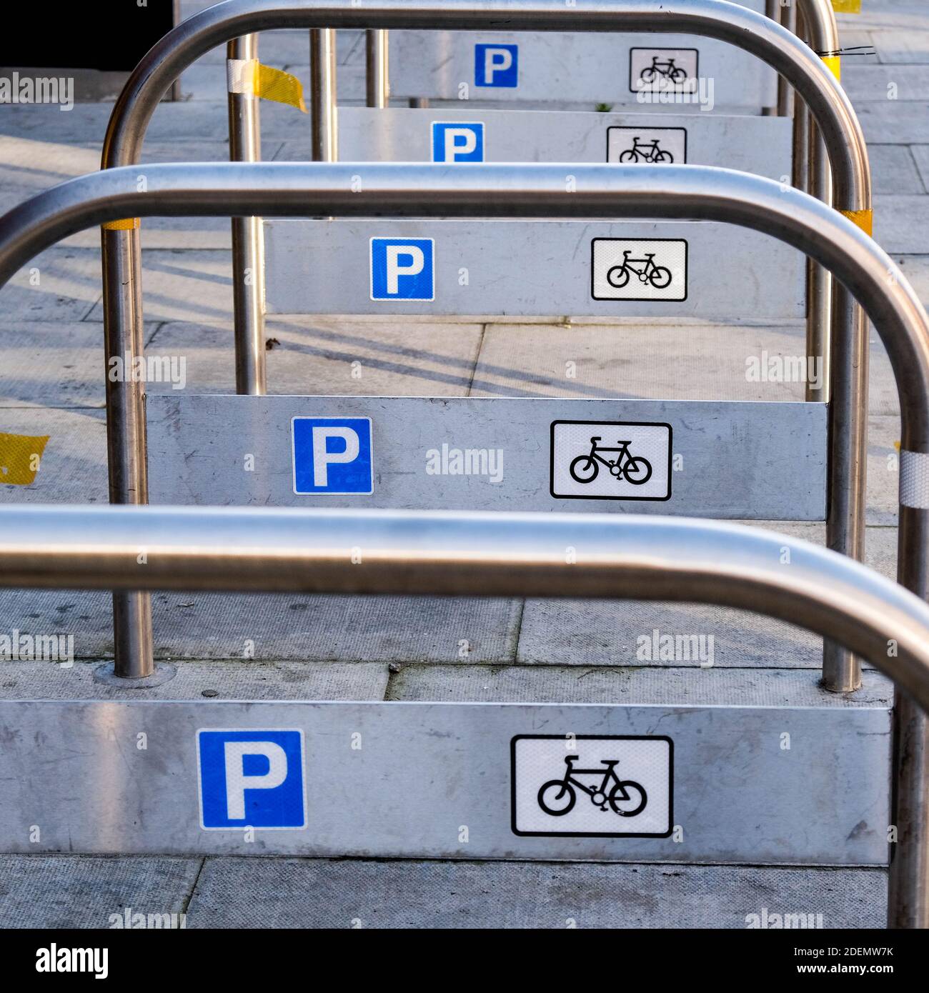 London UK, December 01 2020, Parking Racks for Bicycle Parking Empty During COVID-19 Lockdown Stock Photo