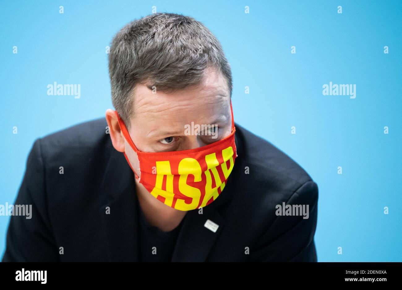 Berlin, Germany. 01st Dec, 2020. Klaus Lederer (Die Linke), Berlin ...