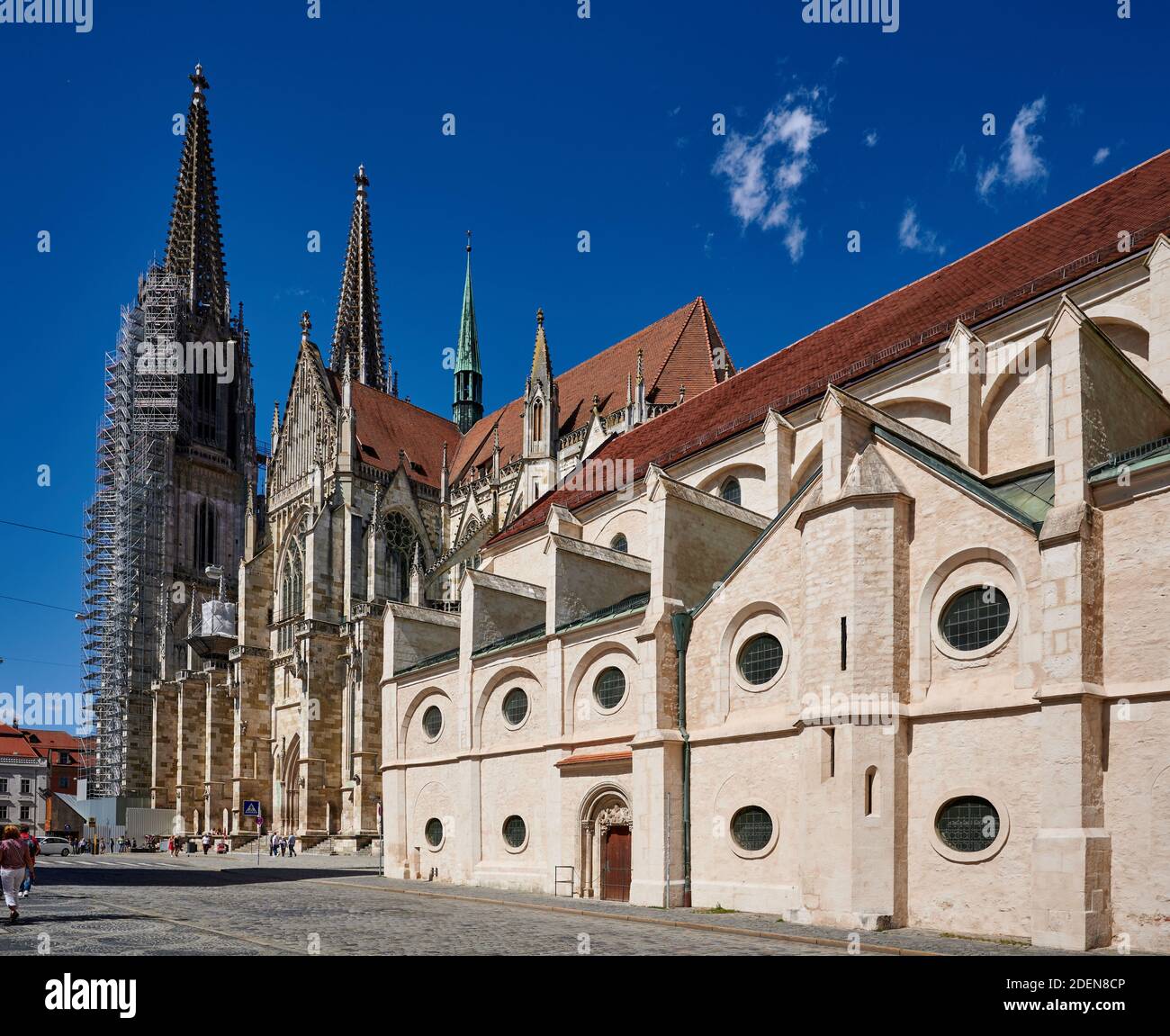 Exterior shot of St. Peter's Cathedral with scaffolding, Regensburg , Bavaria, Germany Stock Photo
