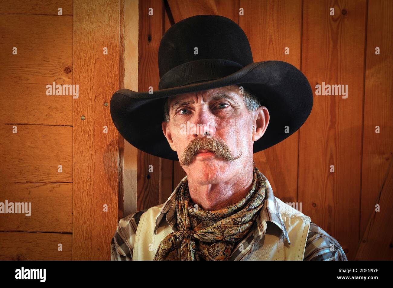 USA, Rocky Mountains, Wyoming, Sublette County, Pinedale, Flying A Ranch, Cowboy Portrait MR Stock Photo