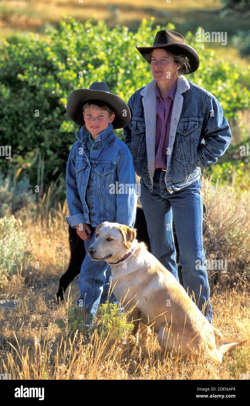USA, Rocky Mountains, Wyoming, Lander, Barbara Guenther and son MR Stock Photo