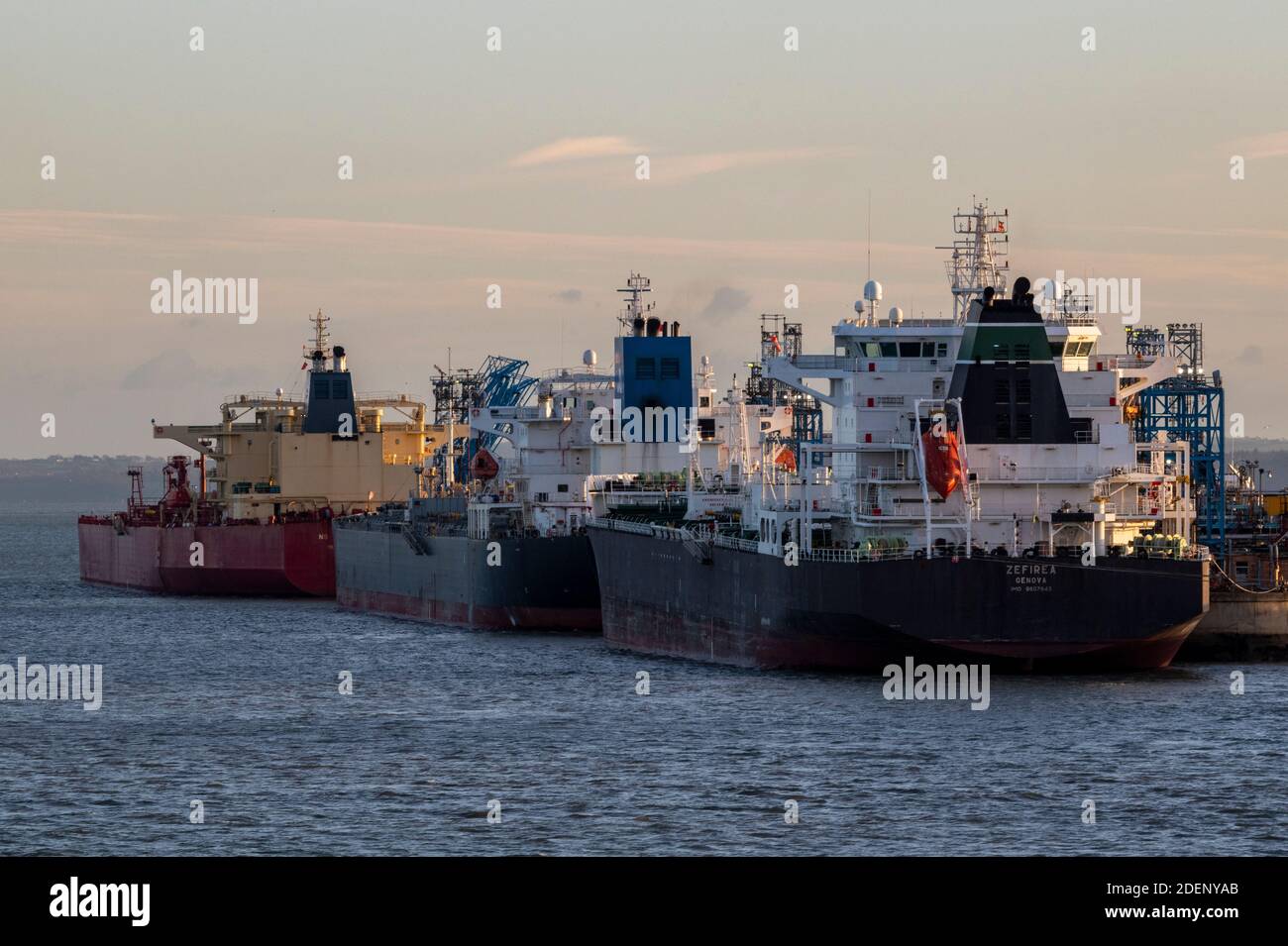 oil takers alongside at the fawley oil refinery on southampton water, southampton docks, uk Stock Photo