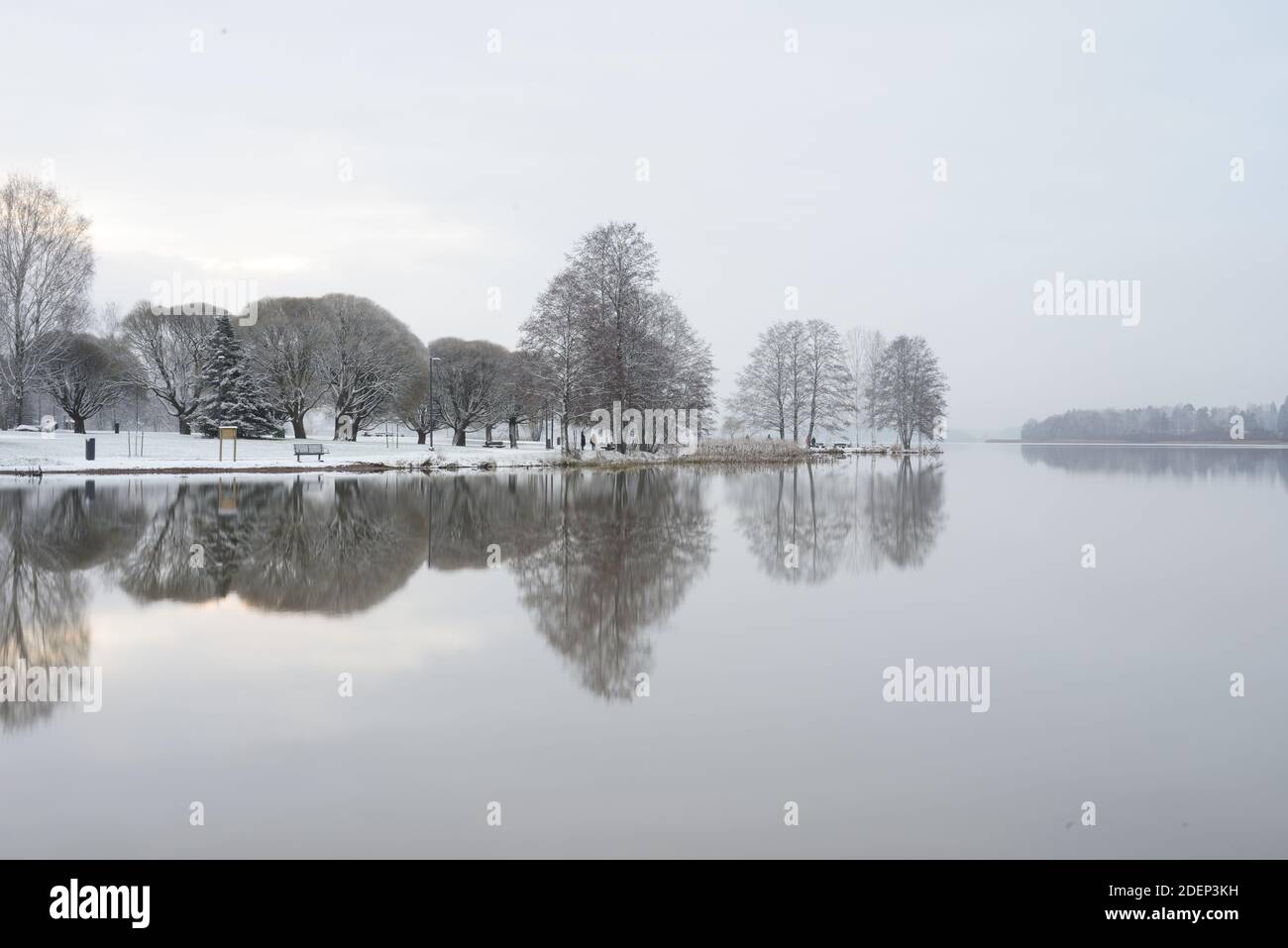 park on the shore of Lake Tuusula at the beginning of winter, Jarvenpaa, Finland Stock Photo