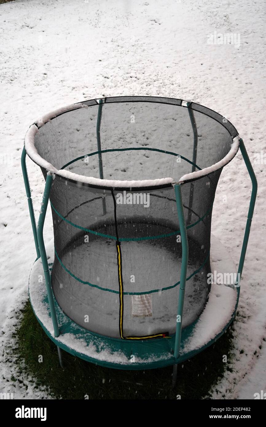 Trampoline texture hires stock photography and images Alamy