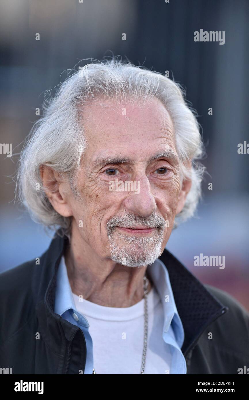 Larry Hankin attends the Premiere of Netflix's 'El Camino: A Breaking ...