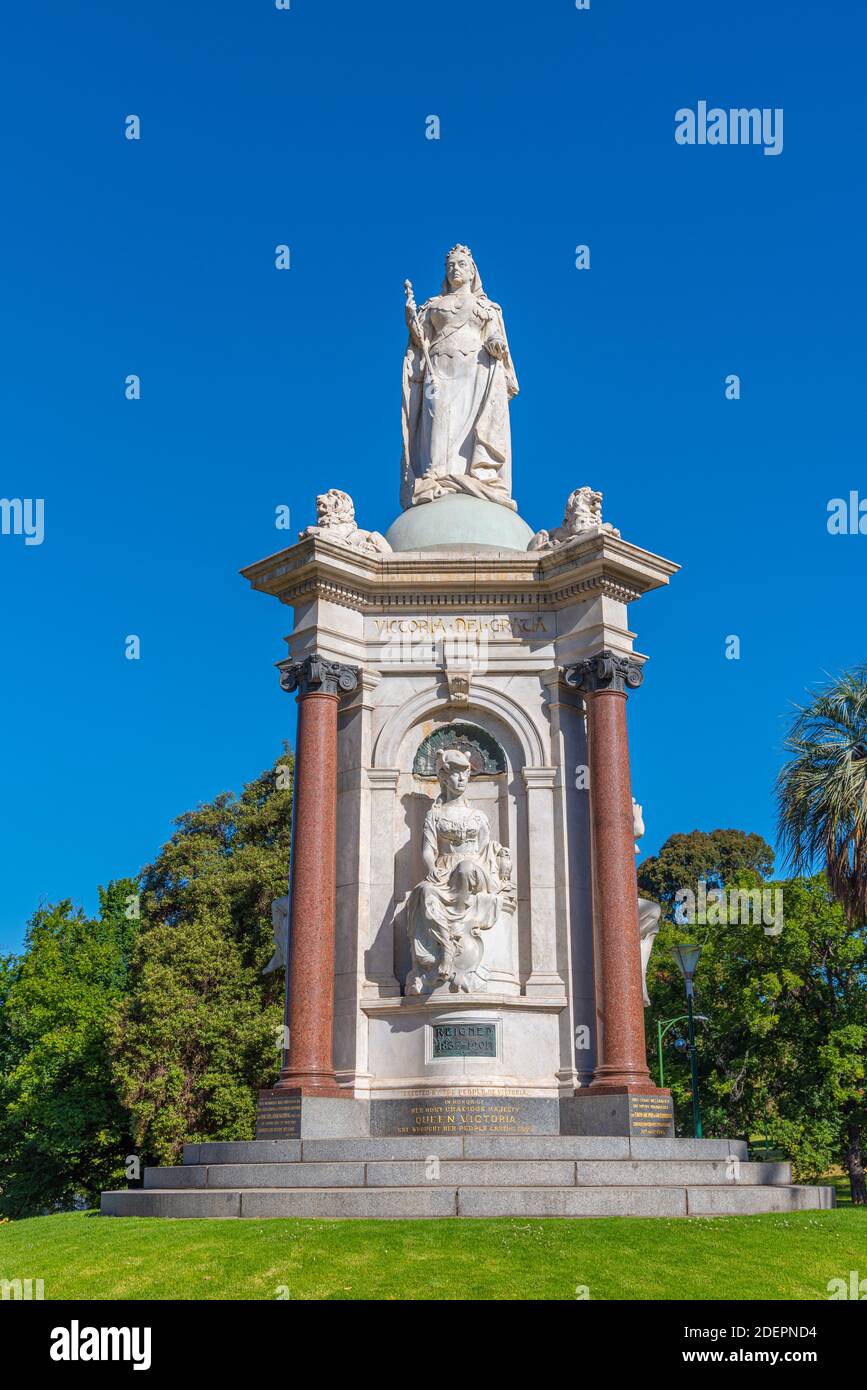 Statue of Queen victoria at Queen victoria gardens in Melbourne