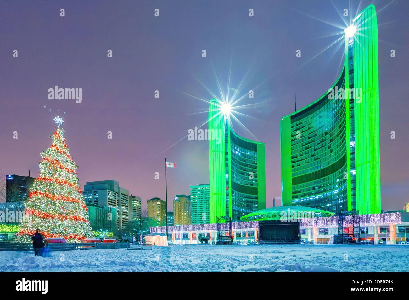 Toronto 2022 Christmas Pictures Toronto Canada Christmas High Resolution Stock Photography And Images -  Alamy