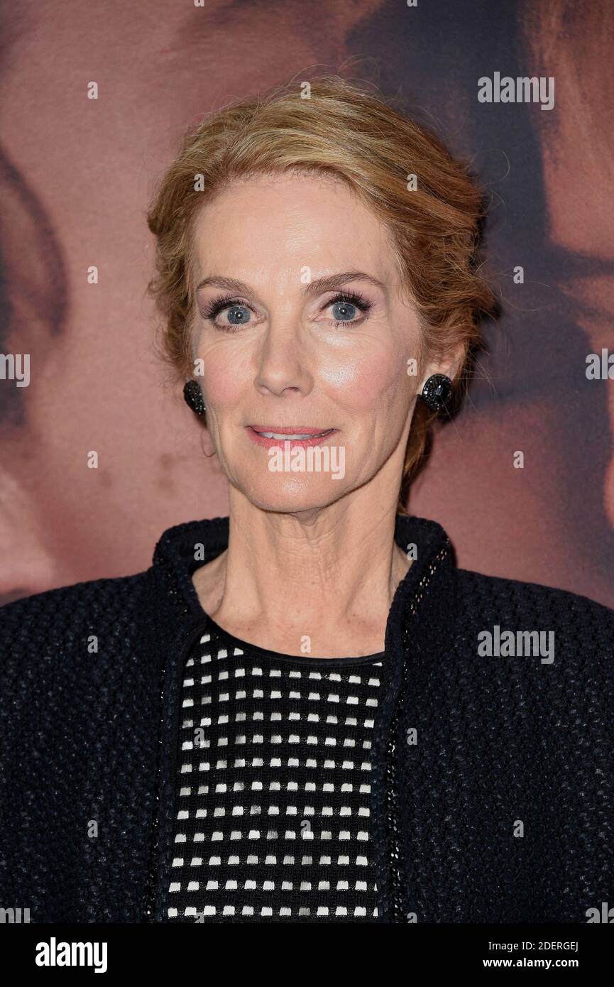 Julie Hagerty attends the Marriage Story Los Angeles Premiere at the