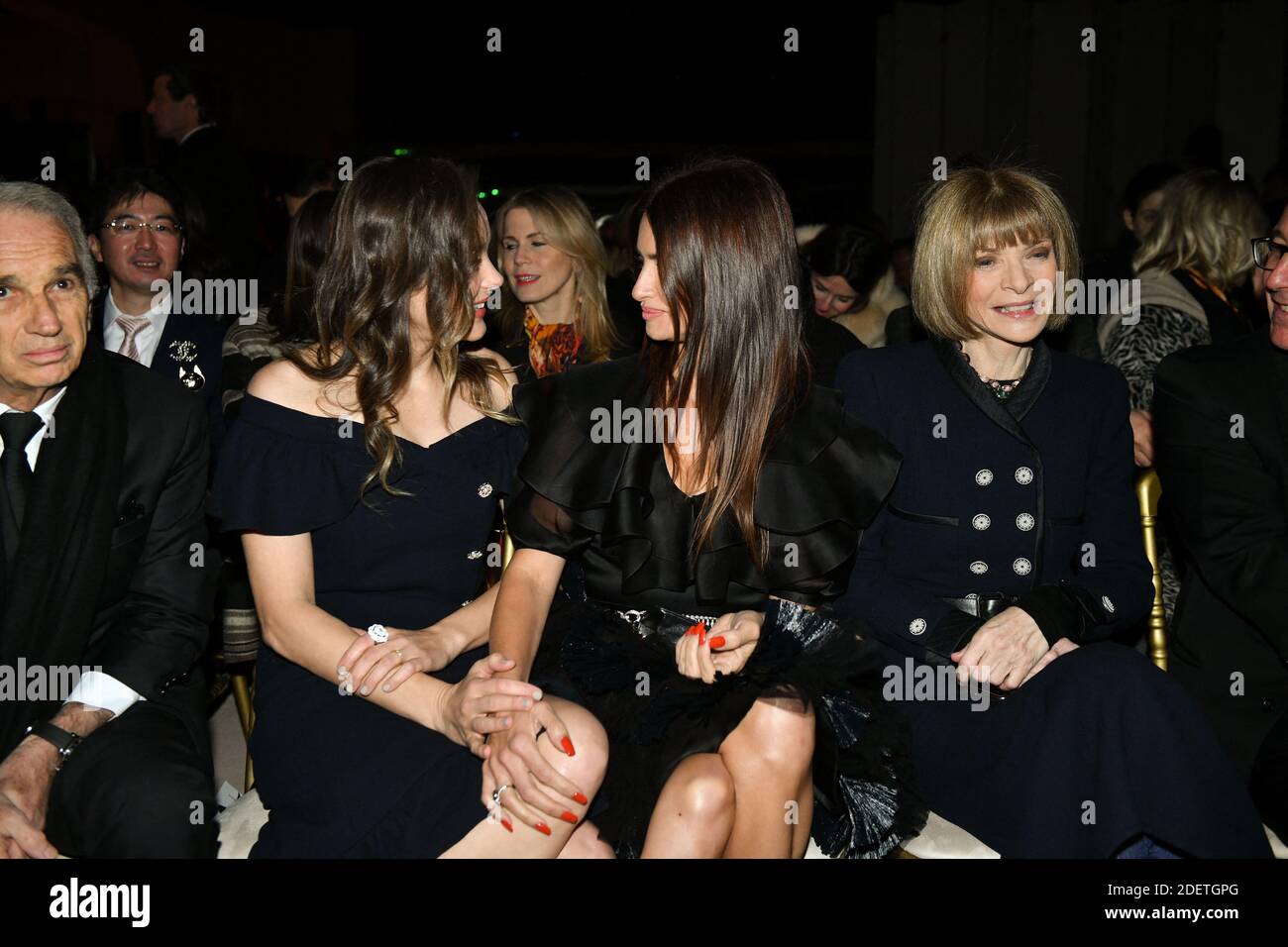 Marion Cotillard,Penelope Cruz and Anna Wintour attend the Chanel