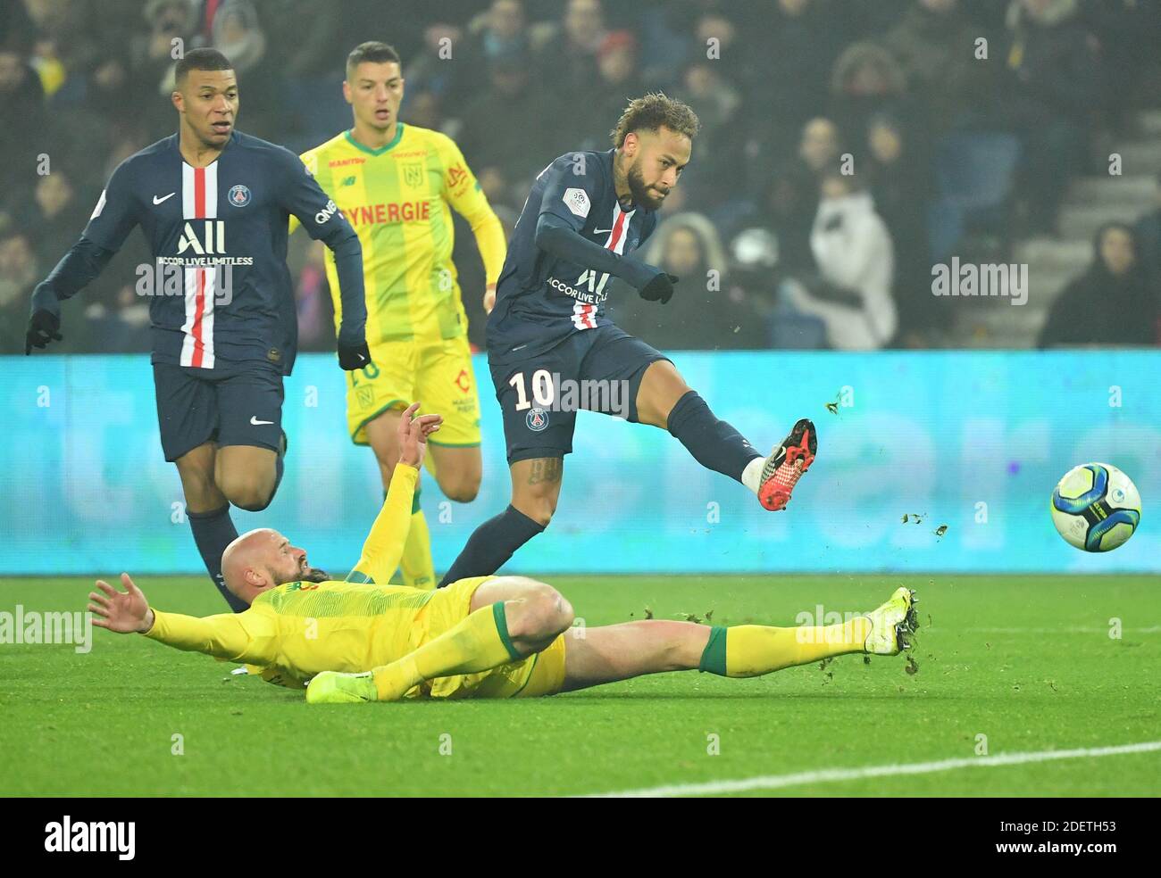 PSG's Neymar during the Ligue 1 Paris Saint-Germain (PSG) v FC Nantes (FCN) football  match at the Parc des Princes stadium in Paris, France on December 4, 2019.  PSG won 2-0. Photo