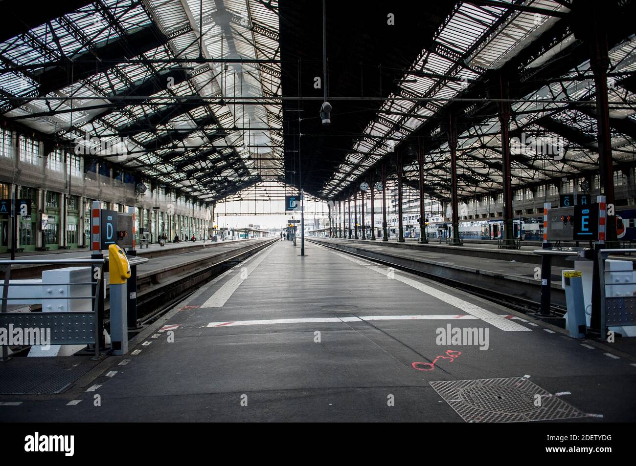 A Picture Taken In Gare De Lyon Railway Station In Paris On December 17 19 Shows