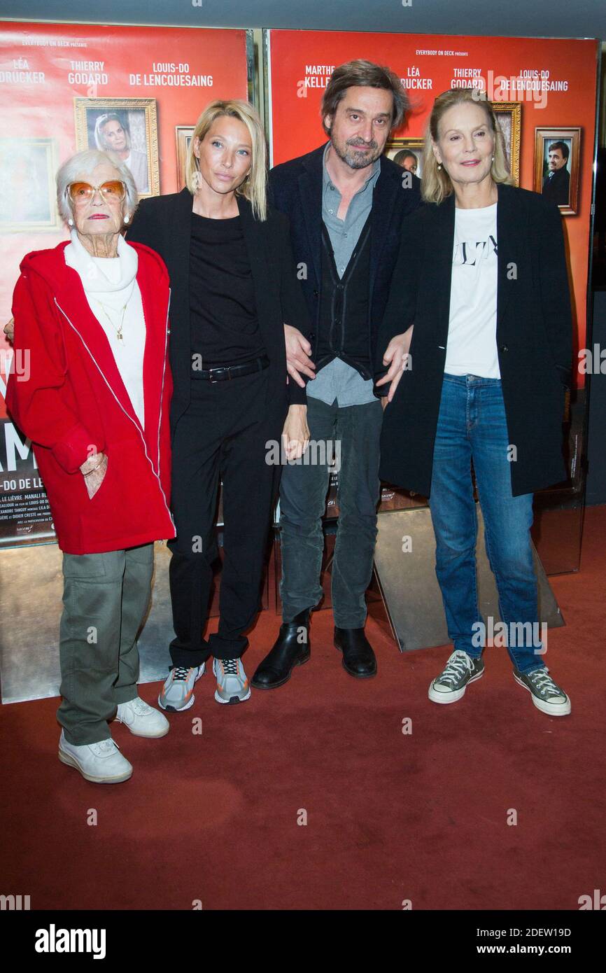 Brigitte Auber, Laura Smet, LouisDo de Lencquesaing and Marthe Keller