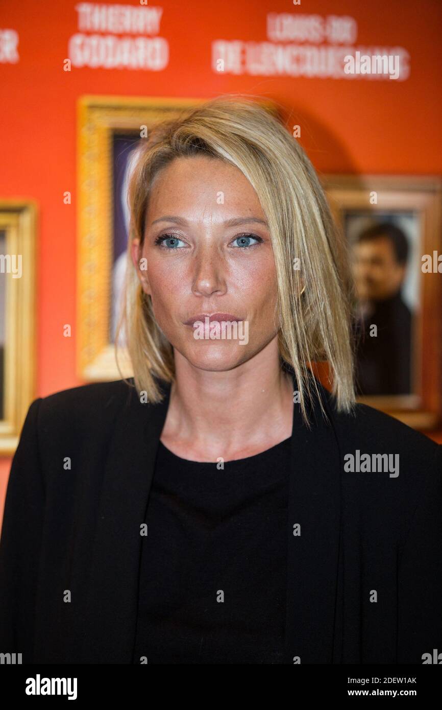 Laura Smet arriving at 'La Sainte Famille' Film premiere at UGC Les