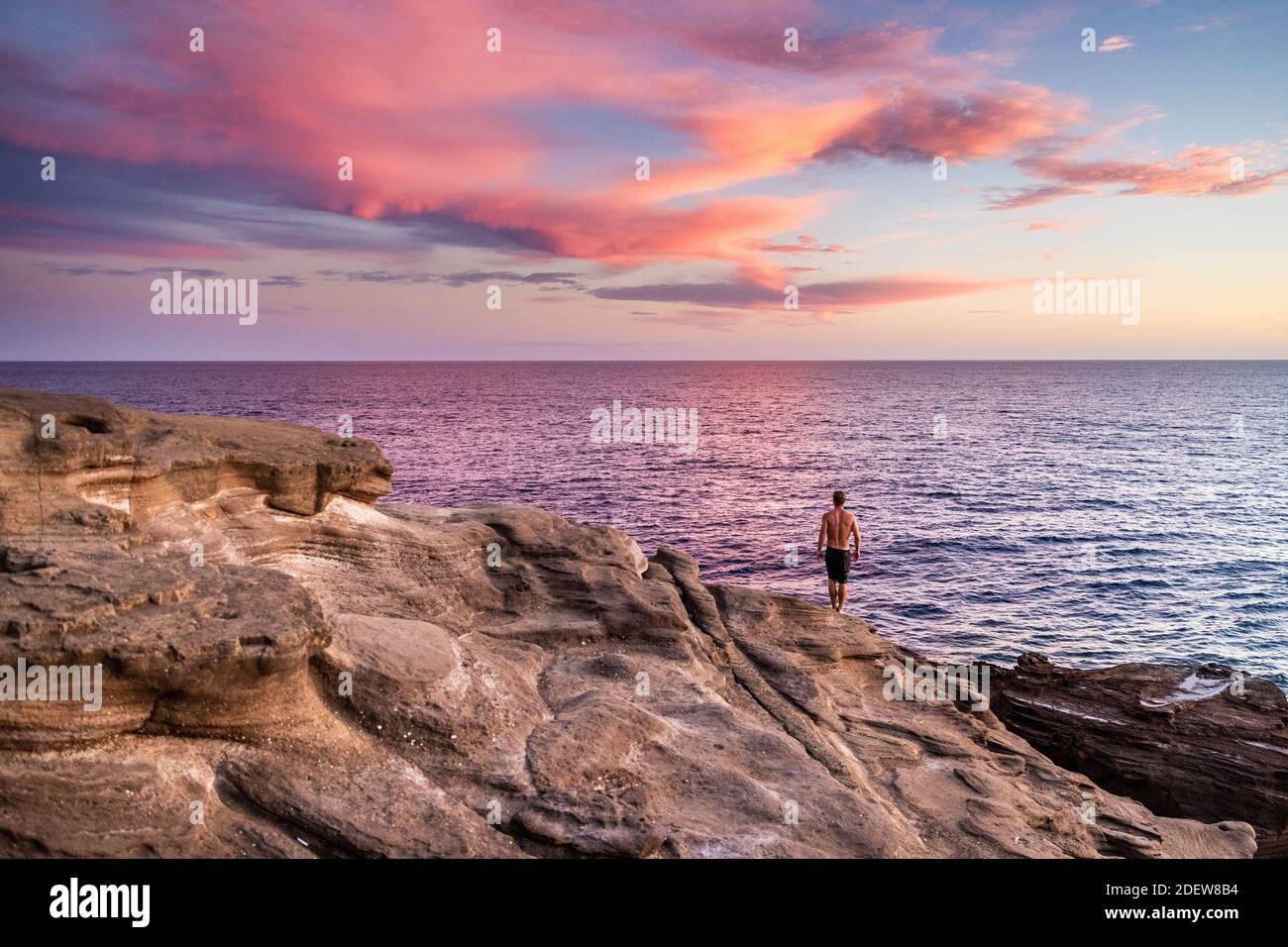 Edge cliff hi hi-res stock photography and images - Alamy