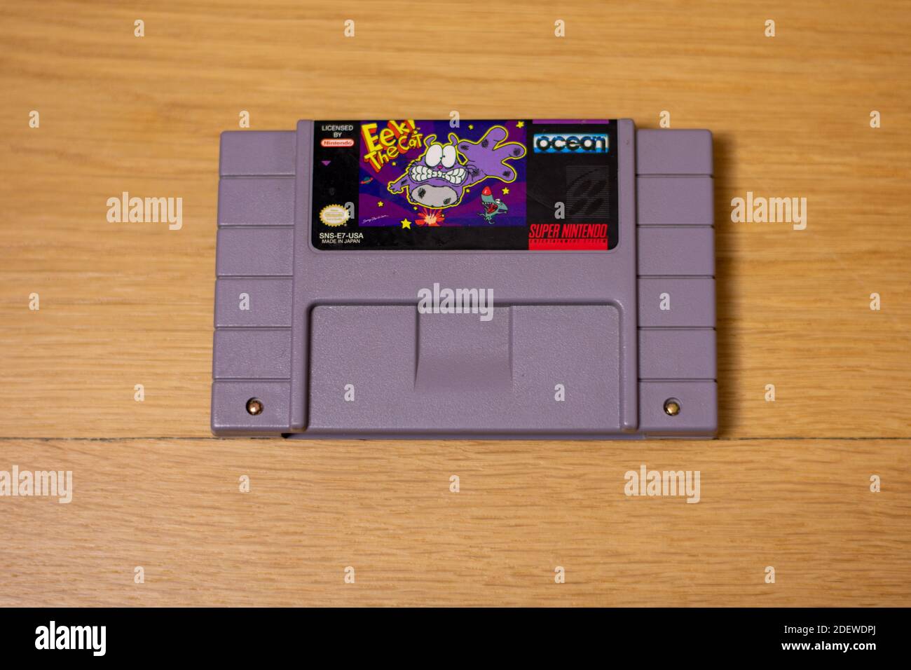 Eek! The Cat For the Super Nintendo Entertainment System, a Popular Retro  Video Game Stock Photo - Alamy