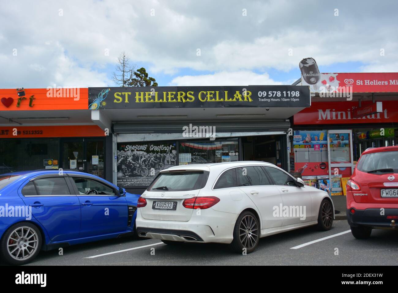 AUCKLAND, NEW ZEALAND Nov 21, 2020 View of St Heliers retail stores