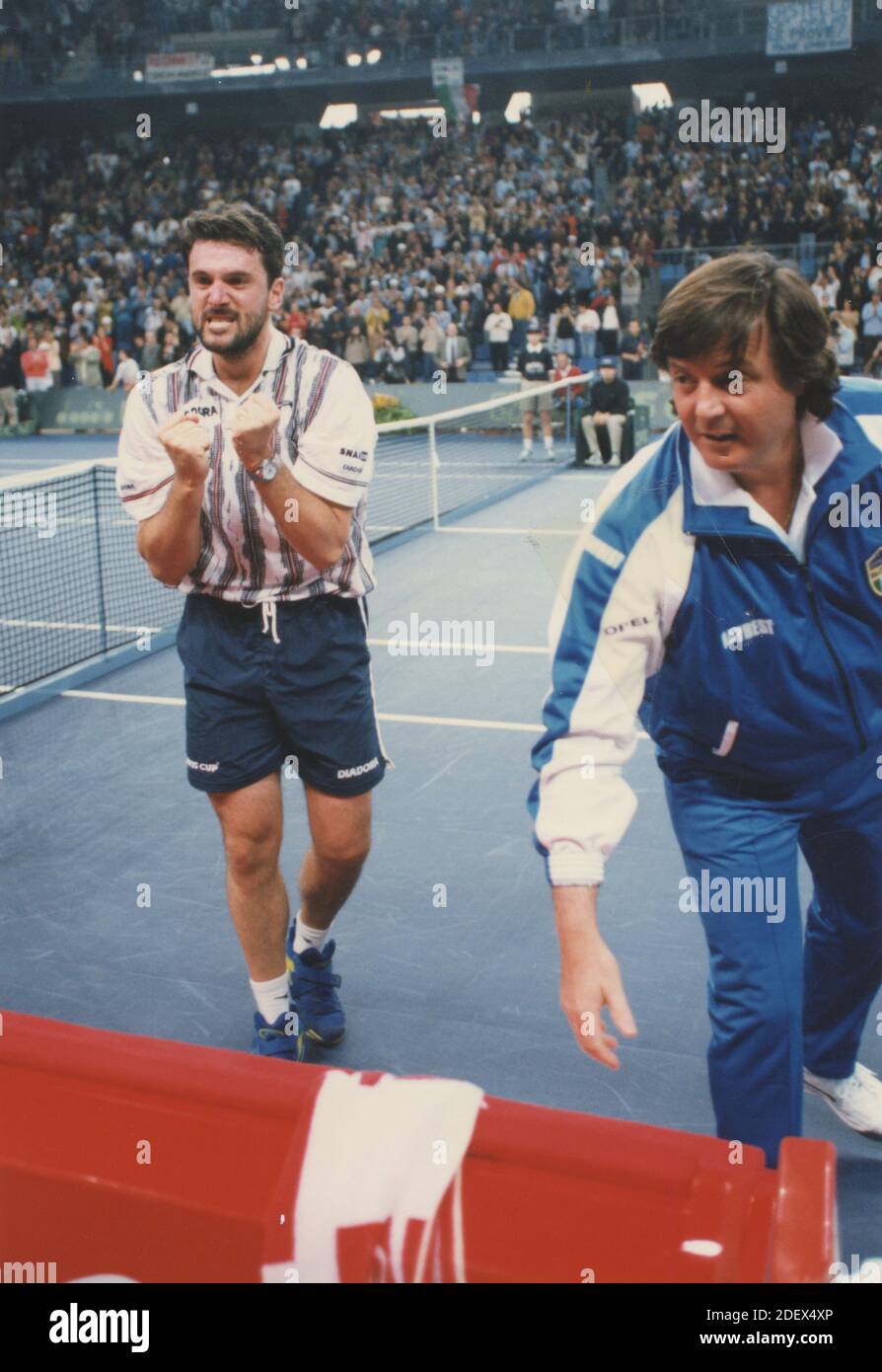 Italian tennis players Diego Nargiso and coach Adriano Panatta, 1990s Stock  Photo - Alamy