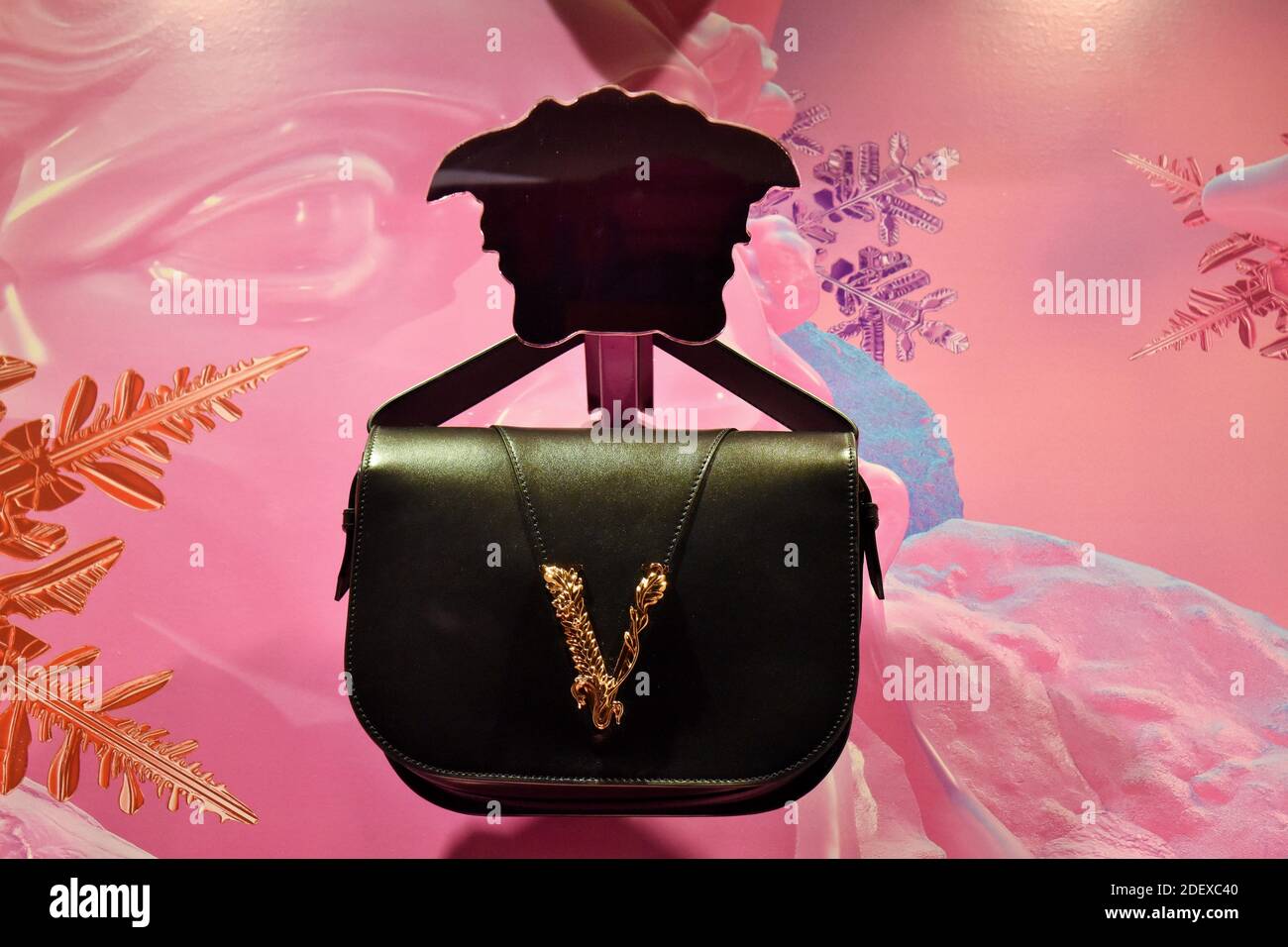2,524 Versace Bag Images, Stock Photos, 3D objects, & Vectors
