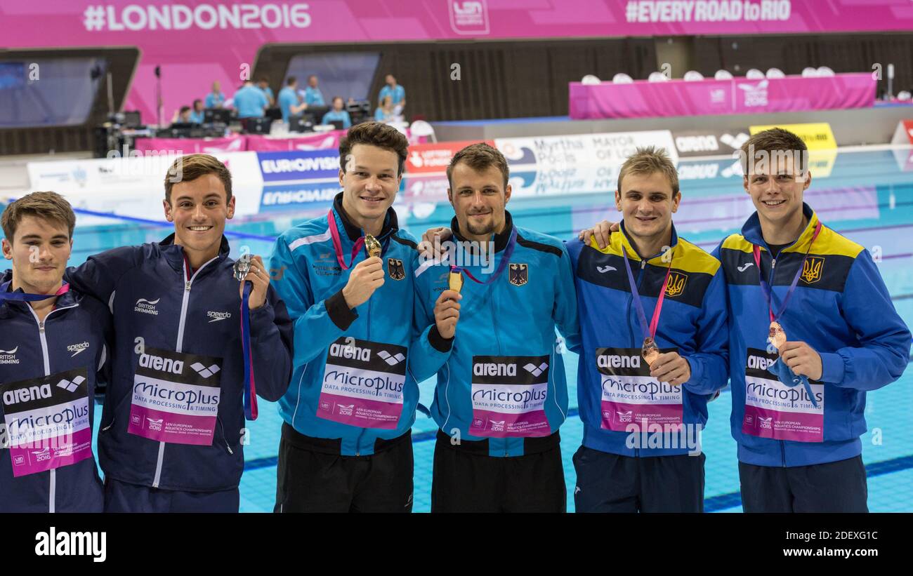 European Diving Championships medal winners pose, United Kingdom, Germany and Ukraine, 2016 Stock Photo