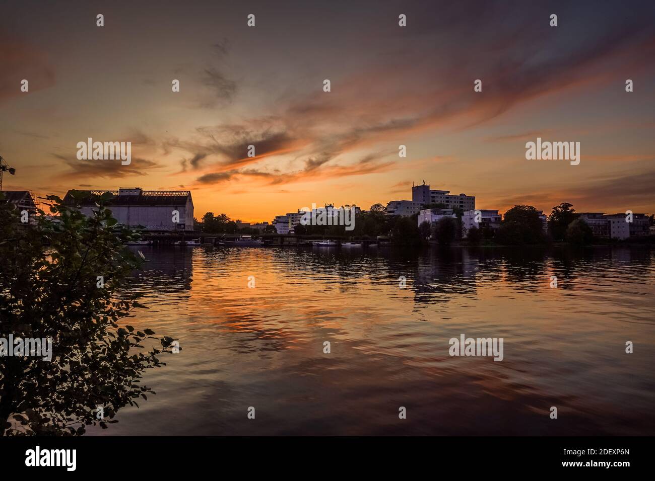 Sonnenuntergang an der Havel, Parkstraße, Hakenfelde, Spandau, Berlin, Deutschland Stock Photo