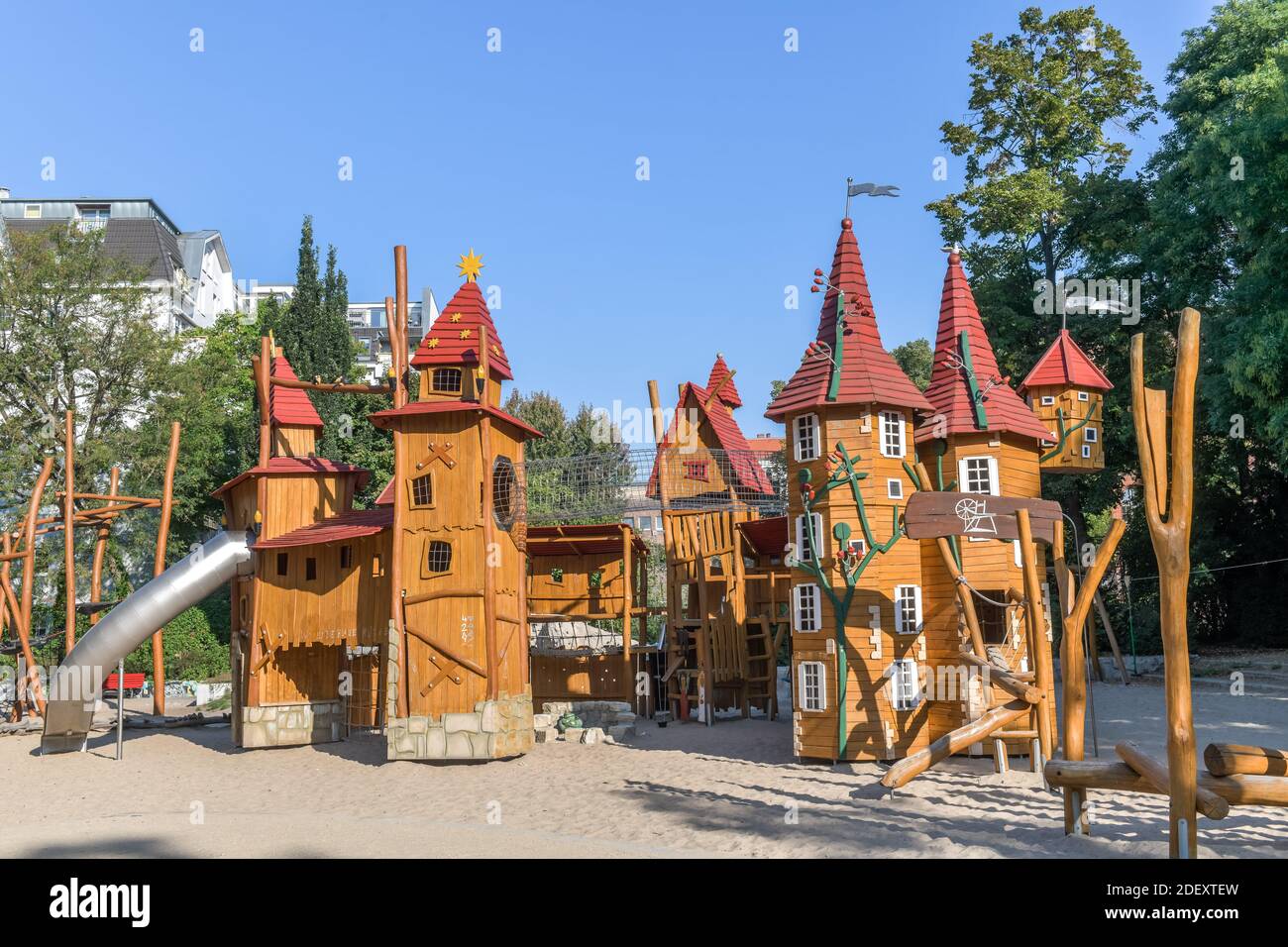 Spielplatz, Heinrich-Lassen-Park, Schöneberg, Tempelhof-Schöneberg, Berlin, Deutschland Stock Photo