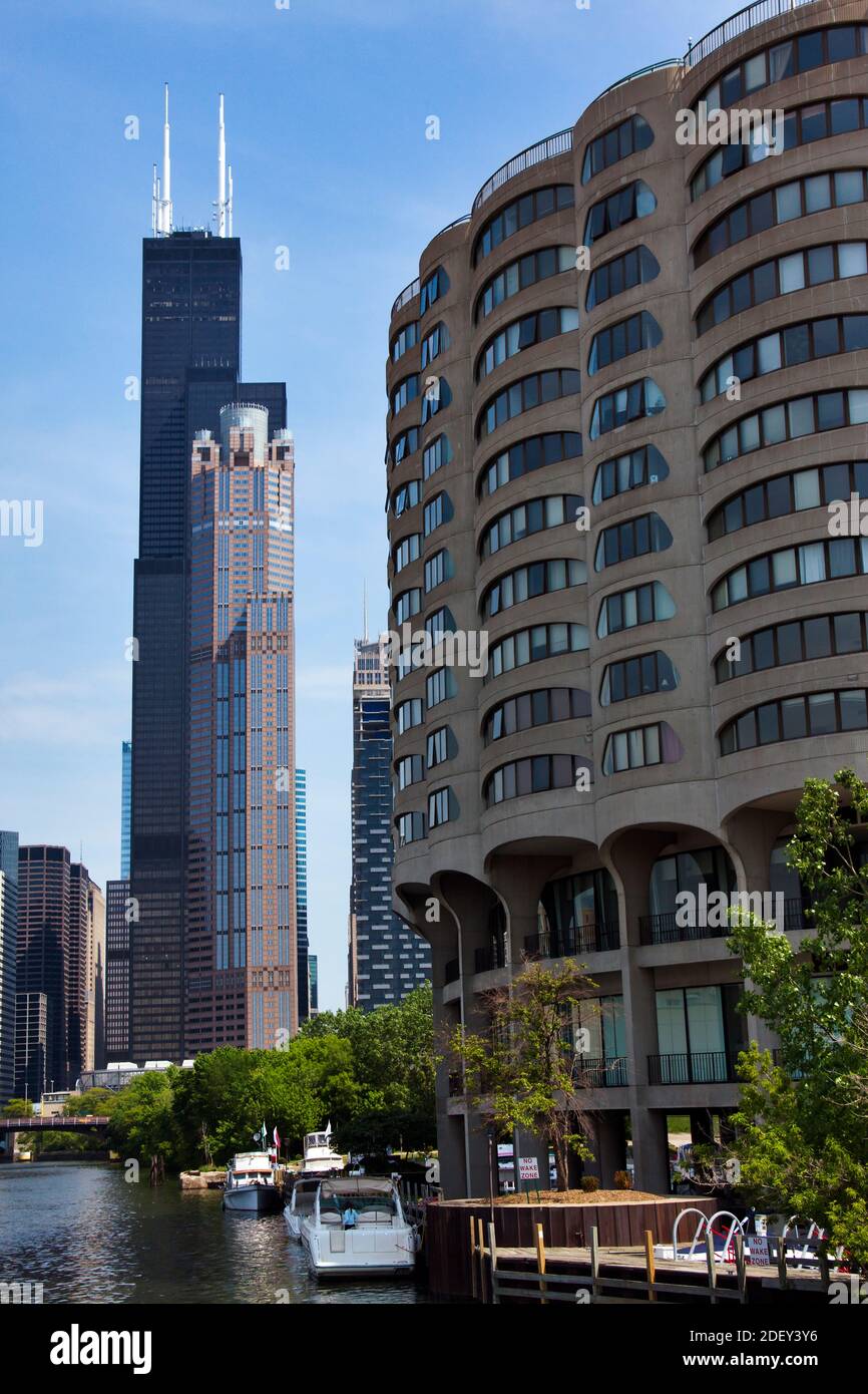 Willis Tower, 311 South Wacker Drive and River City Building, from South Chicago River, Chicago, Illinois, USA Stock Photo