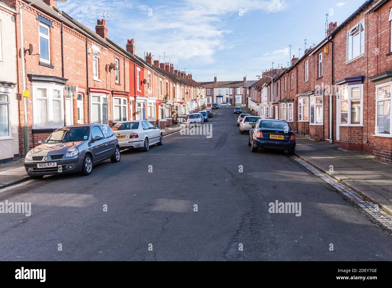 Terraced houses in Roslyn Street,Darlington,England,UK Stock Photo Alamy