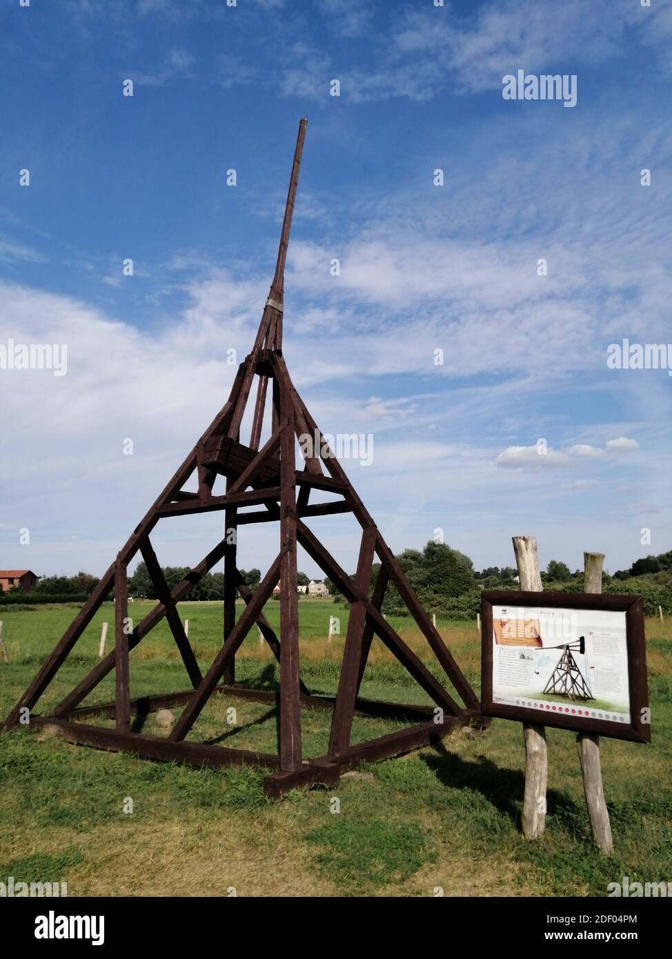 WENECJA, POLAND - Aug 20, 2020: High wooden old medieval exposition catapult at a museum Stock Photo