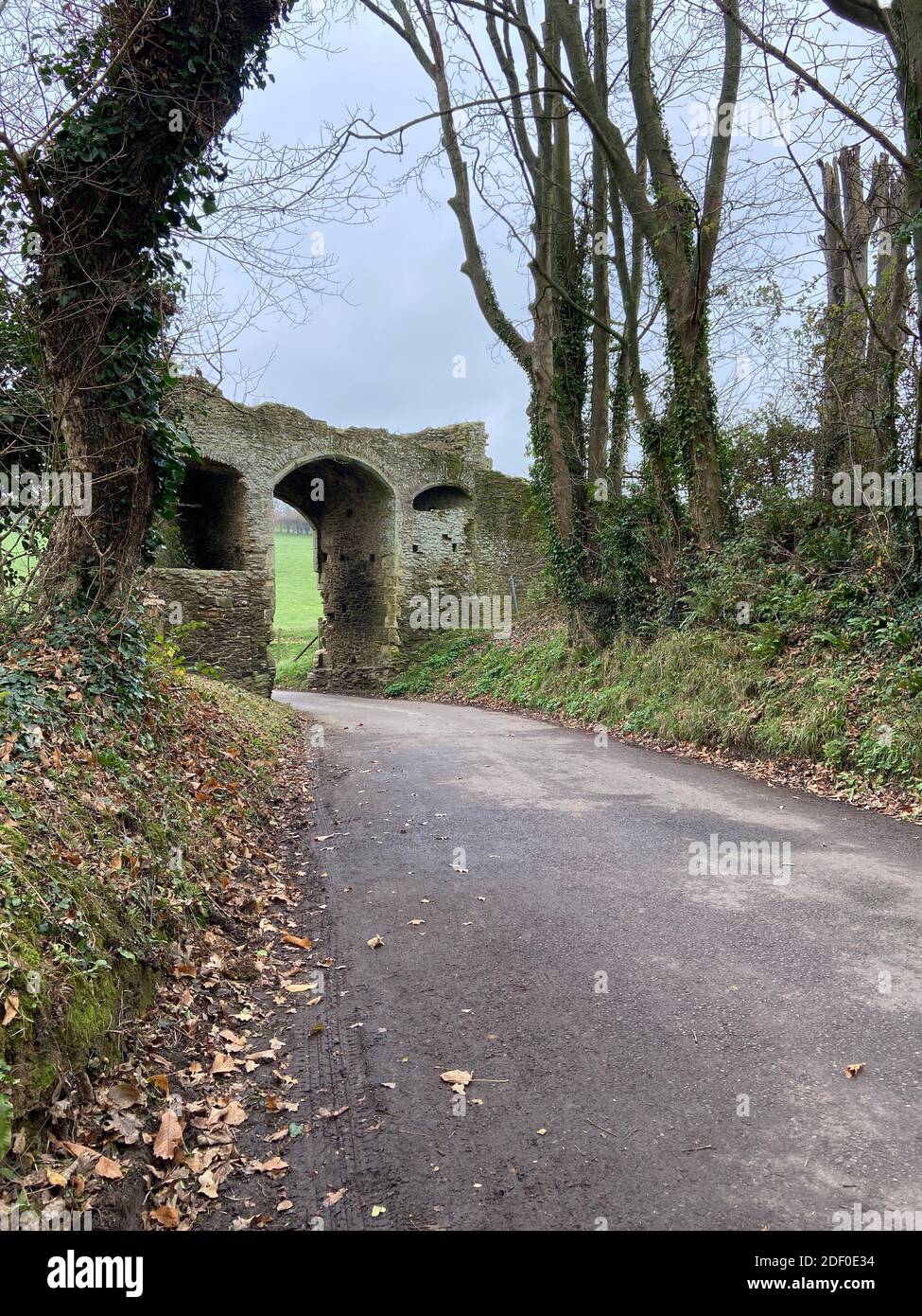 Rye england land gate hi-res stock photography and images - Alamy