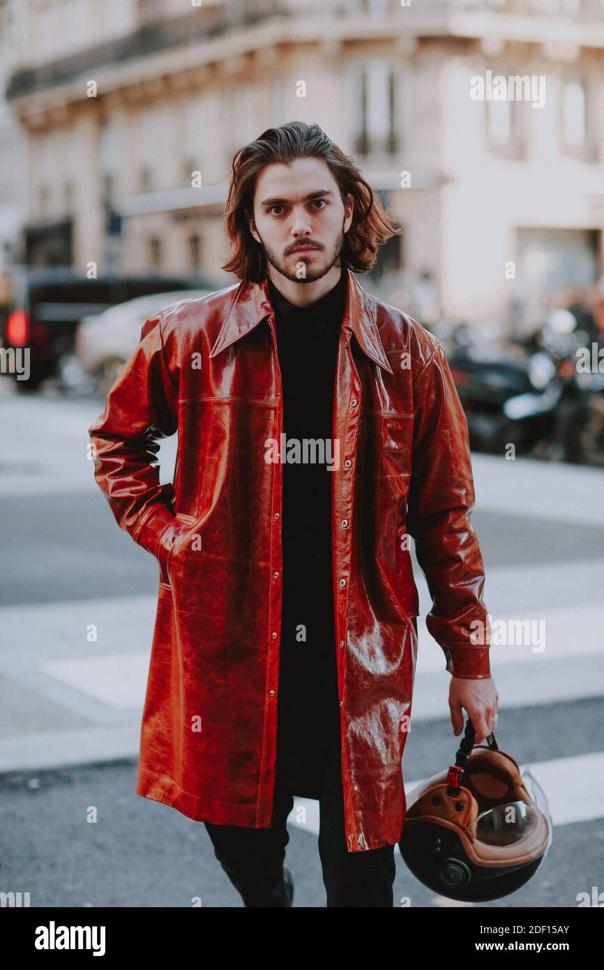 Street style, Panayotis Pascot arriving at Gunther Fall-Winter 2020-2021  menswear show, held at Hotel des Arts et Metiers, Paris, France, on January  18th, 2020. Photo by Marie-Paola Bertrand-Hillion/ABACAPRESS.COM Stock  Photo - Alamy