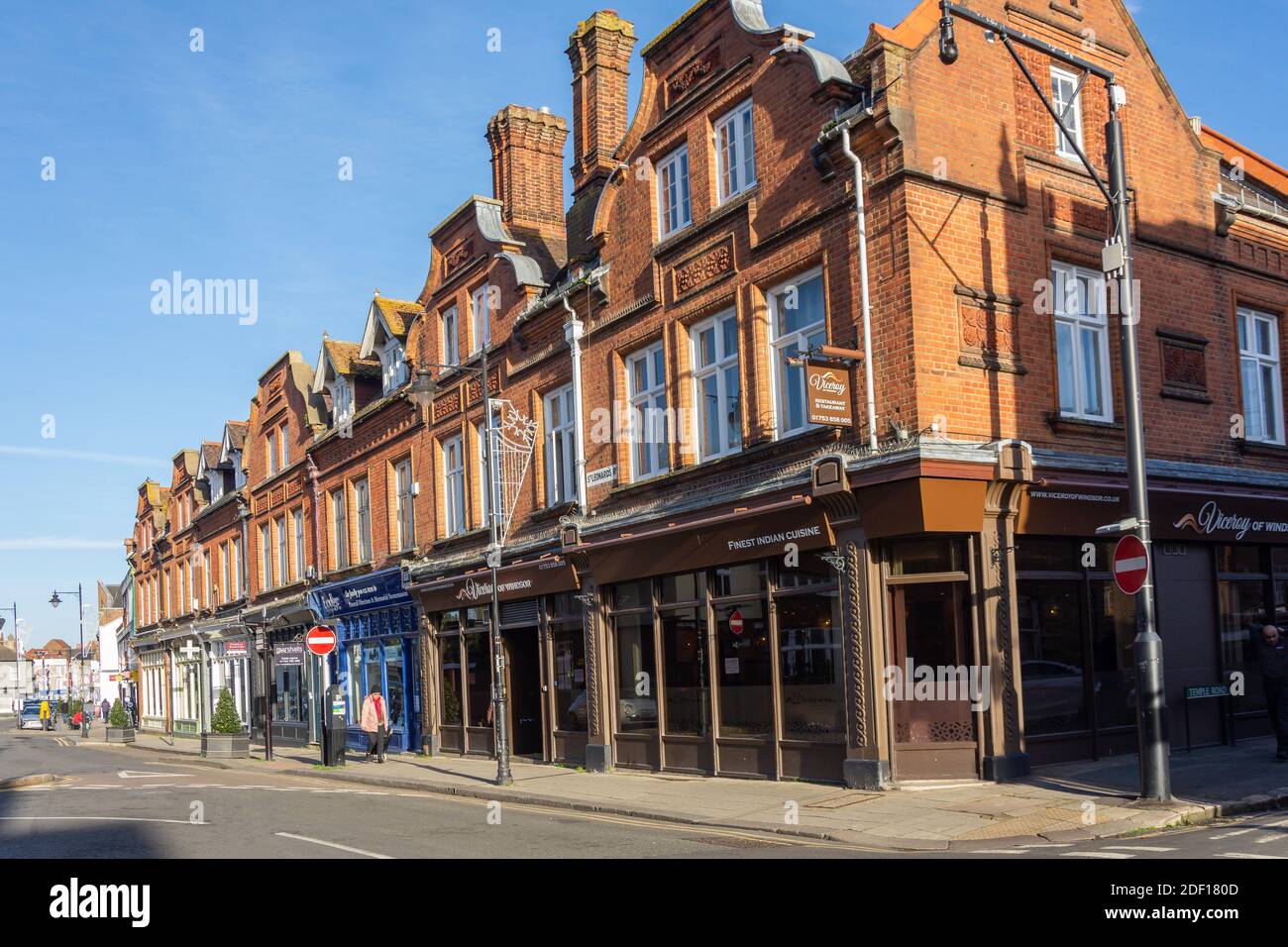 Shops and restaurants, St Leonard's Road, Windsor, Berkshire, England