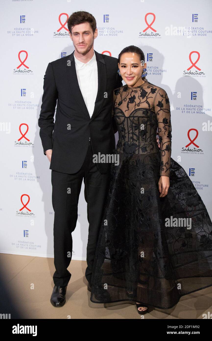 Jean-Baptiste Maunier and a guest attend the 18th Fashion dinner for AIDS  Sidaction Association at Pavillon Cambon in Paris on january 23, 2020.  Photo by Nasser Berzane/ABACAPRESS.COM Stock Photo - Alamy