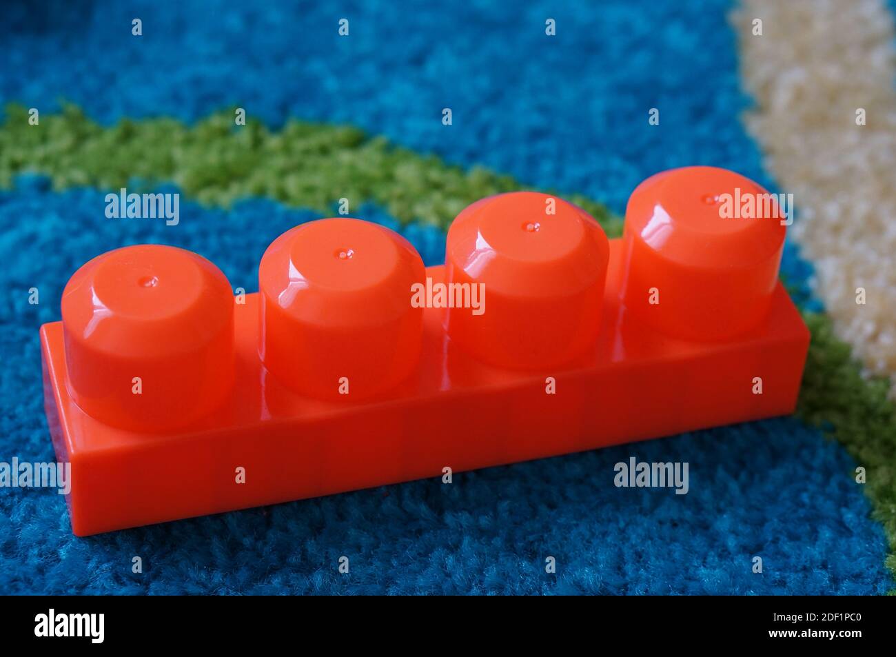 Lego brick pile hi-res stock photography and images - Alamy