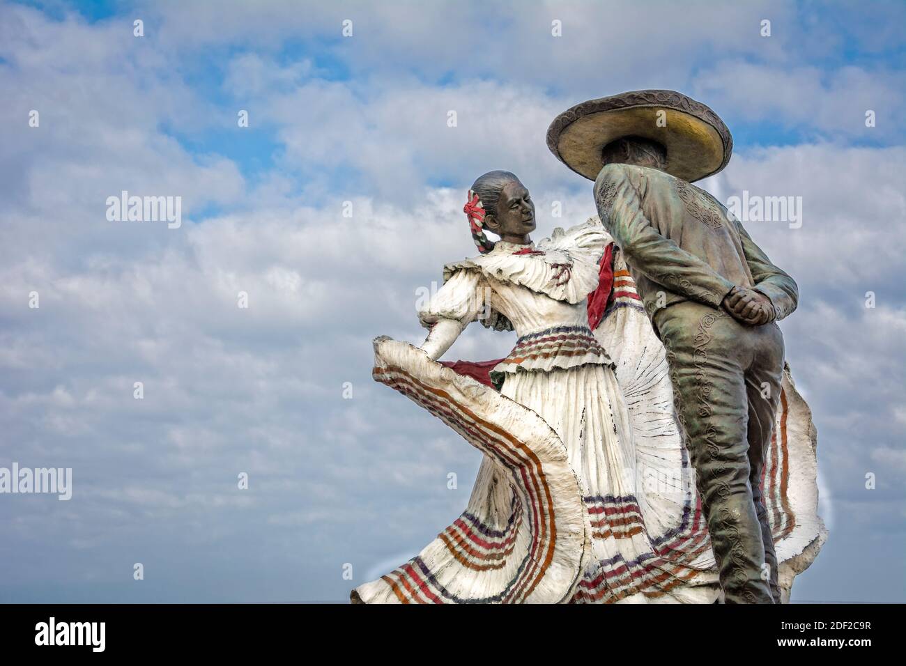 'Vallarta Dancers' (Bailarines de Vallarta) sculpture by Jim Demetro on the Malecon in Puerto Vallarta, Jalisco, Mexico. Stock Photo