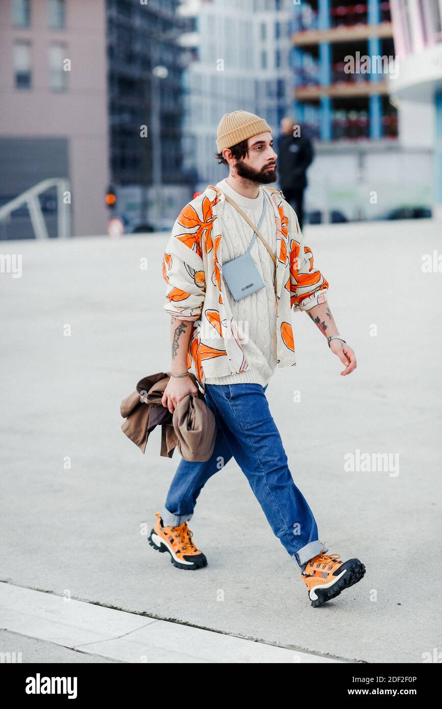 Street style, arriving at Jacquemus Fall-Winter 2020-2021 show, held at La  Defense Arena, Paris, France, on January 18th, 2020. Photo by Marie-Paola  Bertrand-Hillion/ABACAPRESS.COM Stock Photo - Alamy